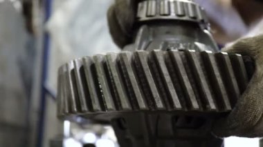 kamyon hareket mekanizması metal detay teknisyen toplanır