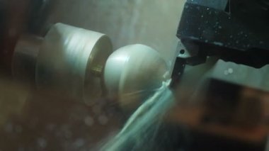 görünümü Kapat freze makinesi beyaz yuvarlak detayı ile çalışır