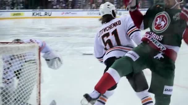 Zpomalené pozemní hokejové útoky a cíle oponentům — Stock video