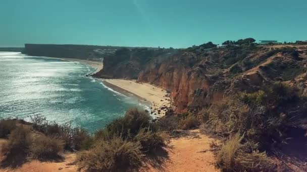 Летний Ландшафт Скалы Скалы Побережье Атлантического Океана — стоковое видео