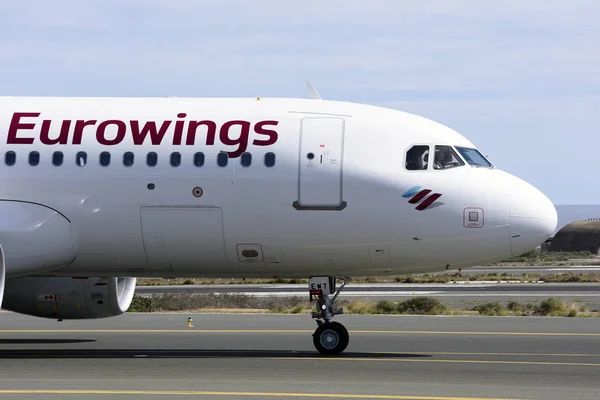 Las Palmas November Airbus A320 214 Eurowings Taxiway Start Takeoff — Stock Photo, Image