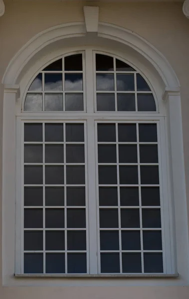 Window Cross Old Church — Stock Photo, Image