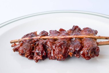 Izgara boyun tavuk, Tay gıda (düşük maliyetli) izole üzerinde beyaz arka plan stil..