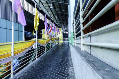 Barselona şehrinin caddesi.