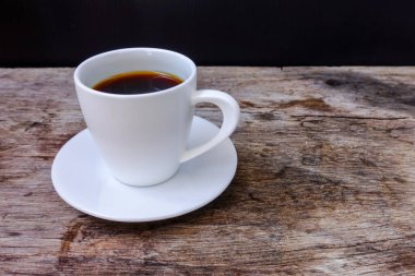 Taze sıcak kahve. Yakın çekim.