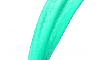 Beyaz arka planda izole edilmiş akan turkuaz rengietrafında dön.