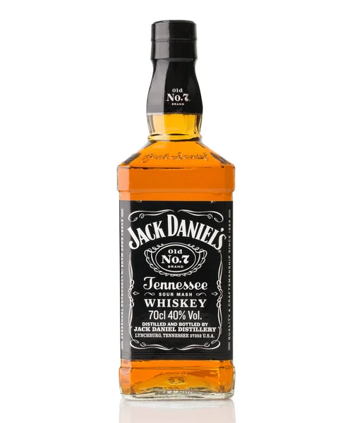 Bir şişe Amerikan tennessee viski markası Jack Daniels 70 cc