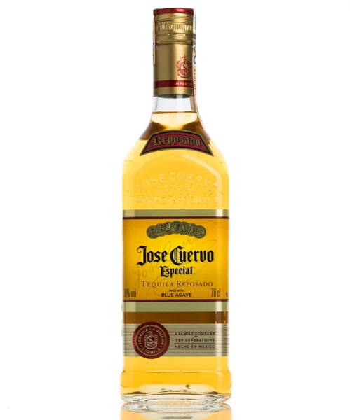 Jose cuervo especial tequila reposado azul agave — Fotografia de Stock