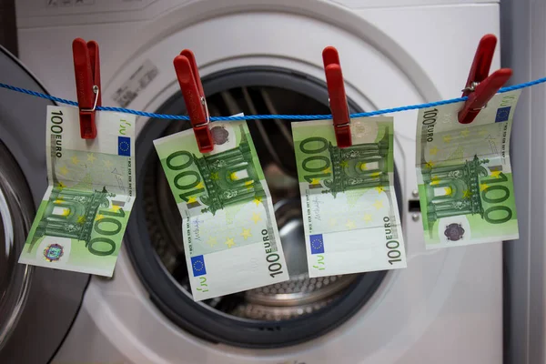 Money Attached String Dry Symbolically Depicted Money Laundering Crime Illegal — Stock Photo, Image