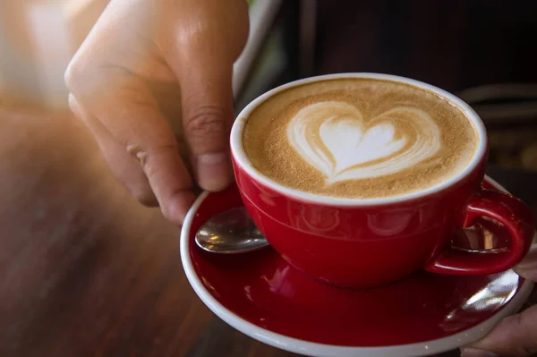 Die Rote Tasse Kaffee Liebe Kaffee Dunkel Holz Dunkel Tisch — Stockfoto