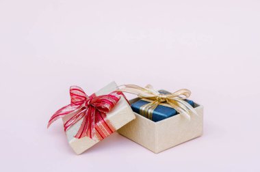 Yeni yıl ve Noel arka plan ve kopya alanı, vintage teşekkürler özel stil için dekor hediye kutusu