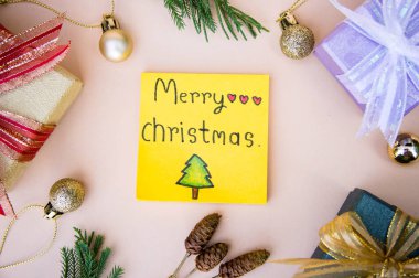 neşeli Noel dekor zemin üzerine Not Noel arka plan ve kağıt