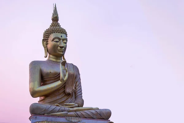 Patung Buddha di latar belakang, gaya gambar buddha — Stok Foto