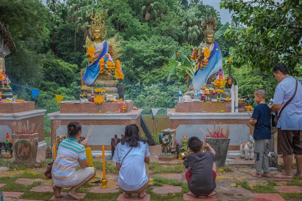 12 Août 2019, UdonThani Thaland, Wat Pa Kham Chanod Buddha image — Photo