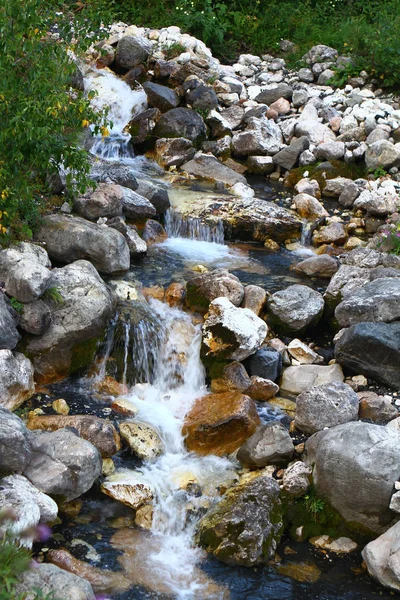 Spring Water Mountain River Pretty Stony Creek North Caucasus Mountain — Stock Photo, Image