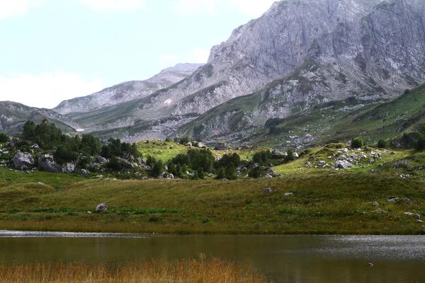 Photo Paysage Naturel Petit Lac Fantastique Psenodah Dans Caucase Nord — Photo