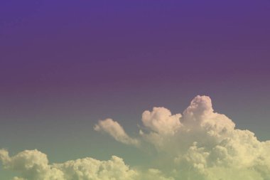 harika canlı kümülüs bulutlar üzerinde tasarım arka plan olarak kullanmak için sky.