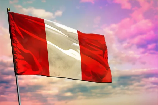 Drapeau Pérou Flottant Sur Fond Nuageux Coloré Ciel Pérou Concept — Photo