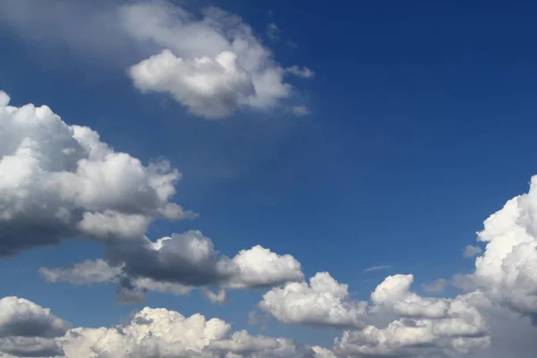 Incrível Colorido Cumulus Nuvens Céu Para Usar Como Fundo Design — Fotografia de Stock