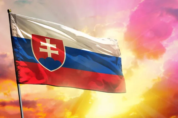 Vlající Vlajka Slovensko Krásné Barevné Pozadí Západ Slunce Nebo Východu — Stock fotografie