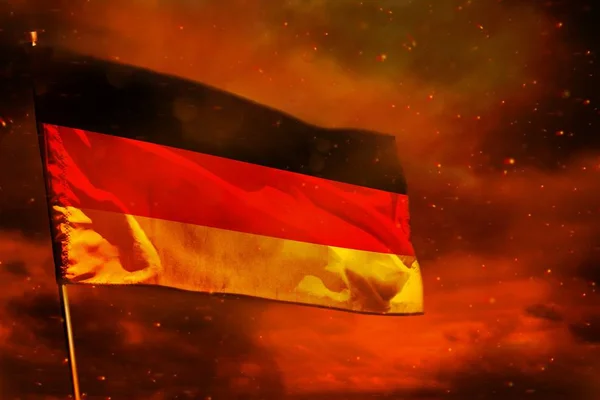Fluttering Bandeira Alemanha Céu Vermelho Carmesim Com Fundo Pilares Fumaça — Fotografia de Stock