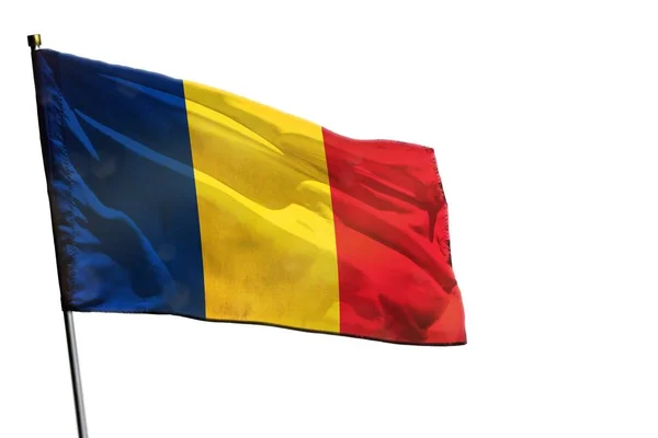 Powiewała flaga Rumunii na jasne białe tło na białym tle. — Zdjęcie stockowe