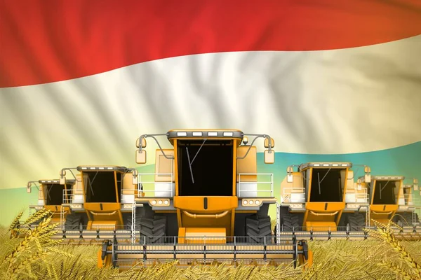 Sommige gele landbouw combineren oogstmachines op graanveld met Luxemburgse vlag achtergrond-vooraanzicht, stop honger concept-industriële 3D-illustratie — Stockfoto