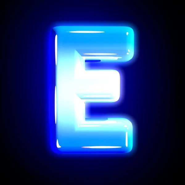 Letra de gelo congelado E de brilho festivo azul brilho fonte isolada em preto - ilustração 3D de símbolos — Fotografia de Stock