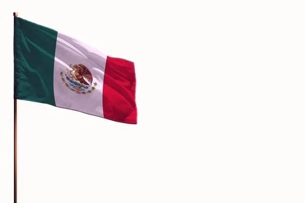 Flameando bandera aislada de México sobre fondo blanco, maqueta con el espacio para su contenido . — Foto de Stock