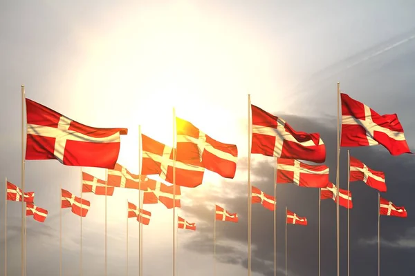 Söt många Danmark flaggor i rad på solnedgången med fri plats för din text - någon fest flagga 3d illustration — Stockfoto