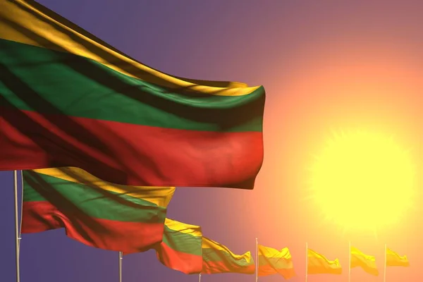 许多立陶宛国旗在日落时呈对角线 上面有你的文字 任何场合的国旗3D插图 — 图库照片