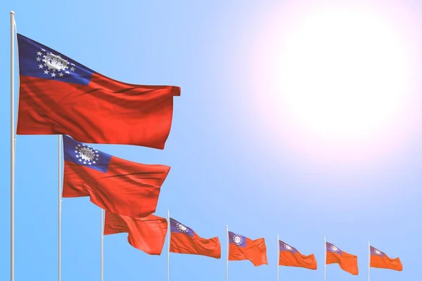 Dość Wiele Flag Myanmar Umieszczone Przekątnej Niebieskim Niebie Miejsca Tekst — Zdjęcie stockowe
