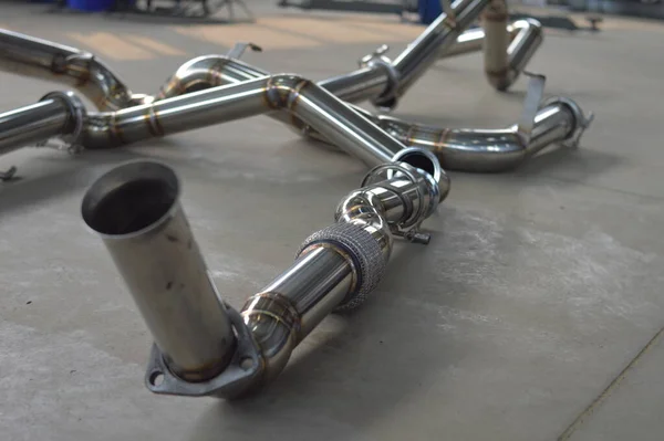 exhaust pipes for a extendet life car