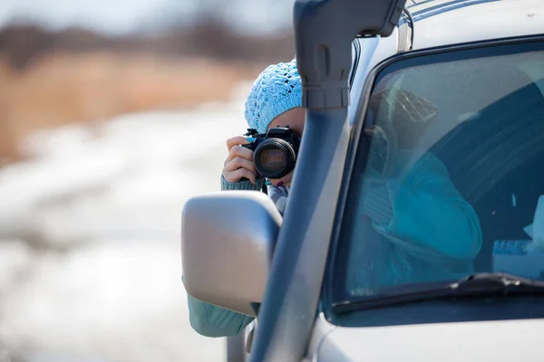 Woman Taking Picture Car Window — Stock Photo, Image