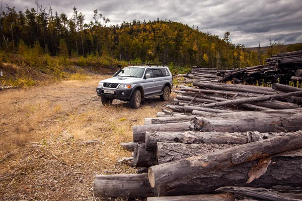 Khabarovsk, Federacja Rosyjska - 16 września 2017: Mitsubishi Pajero Sport — Zdjęcie stockowe