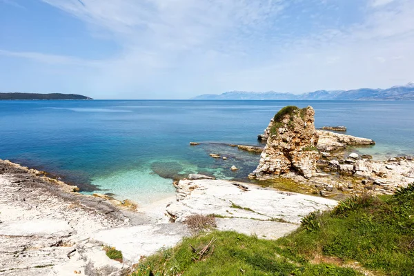 Ionian Beach Wite Rocks Turquoise Water — Stock Photo, Image