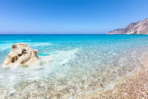 Lungomare Soleggiato Dell Isola Del Mar Ionio — Foto Stock
