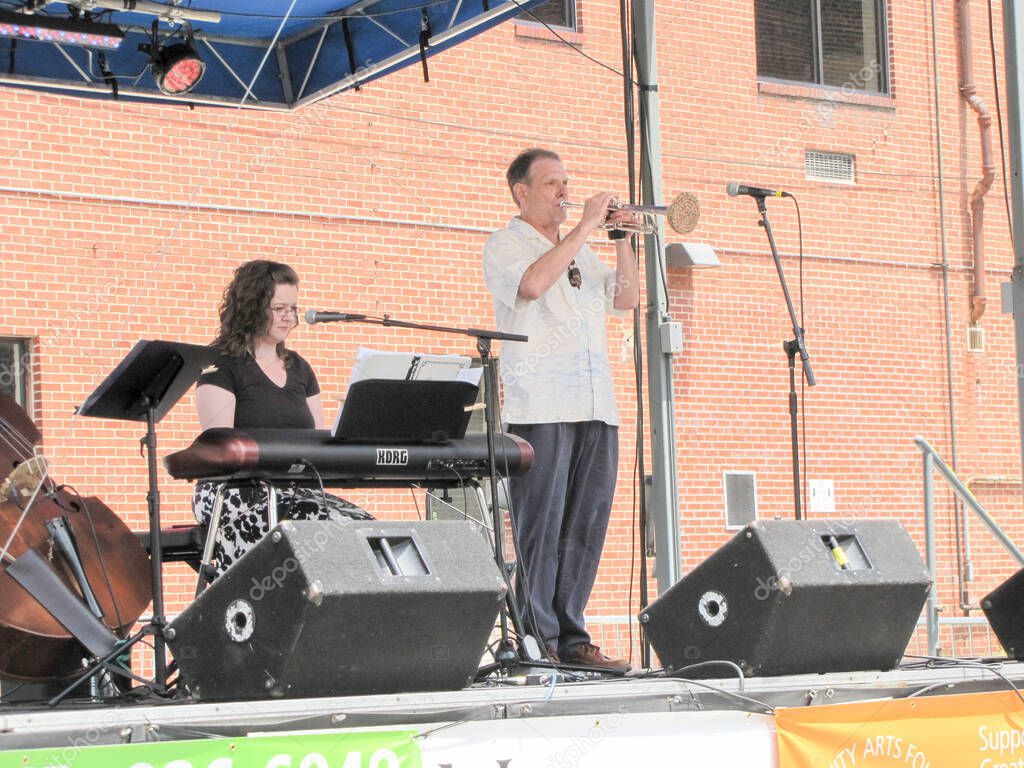 Johnson City, Tennessee / United States - Musical perf