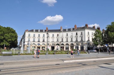 Fransa. Turlar. 23 Temmuz 2018. Armand Thiery, Hotel De L'Univers, Kilo shop, Brasserie, Cafe  .