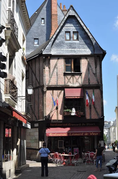 Францию Туры Июля 2018 Года Ресторан Leonard Vinci — стоковое фото
