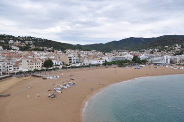 İspanya. Tossa de mar.17 Ağustos 2018. Victoria Bokanza. Şehir panoraması .