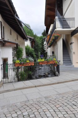 Saint Gervais les bains Caddesi manzaralı .