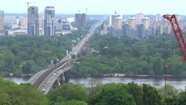 Вид Мост Метро Киеве Днепр Летний День — стоковое видео