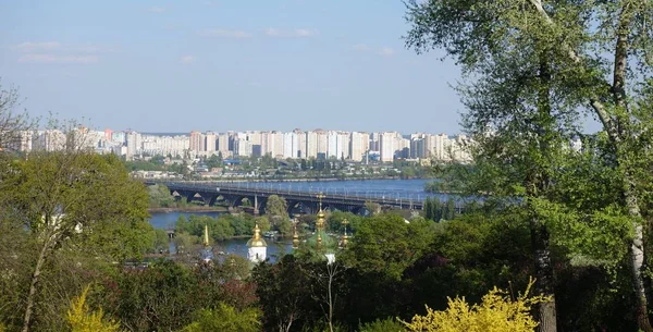 Vista Dnieper Ponte Paton Margem Esquerda Kiev Dia Primavera Ensolarado — Fotografia de Stock