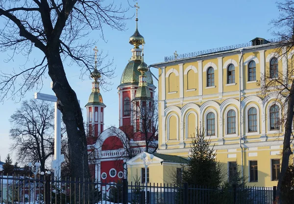 Chiesa di San Giovanni Battista nel Monastero di Kazan in inverno. Tambov — Foto Stock