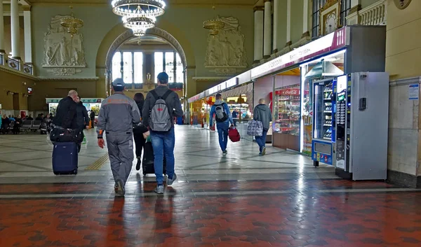 モスクワのキエフ駅の内部。ロシア — ストック写真