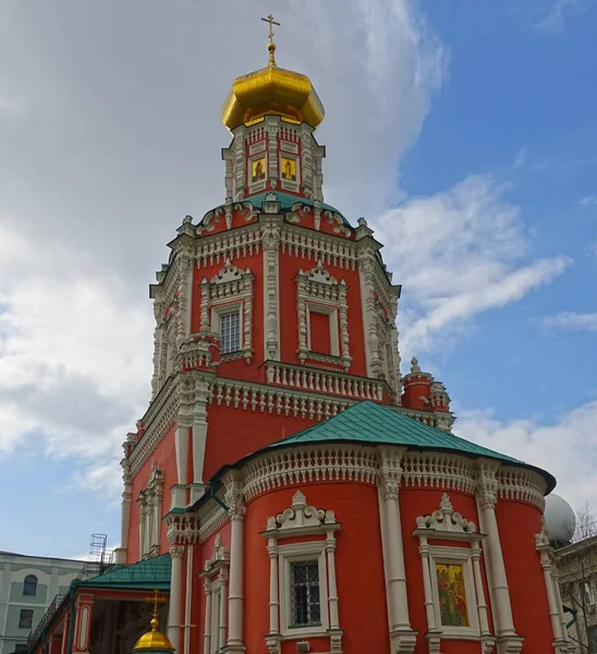 Moscú, Rusia. 14 de abril de 2019 Iglesia de la Epifanía — Foto de Stock