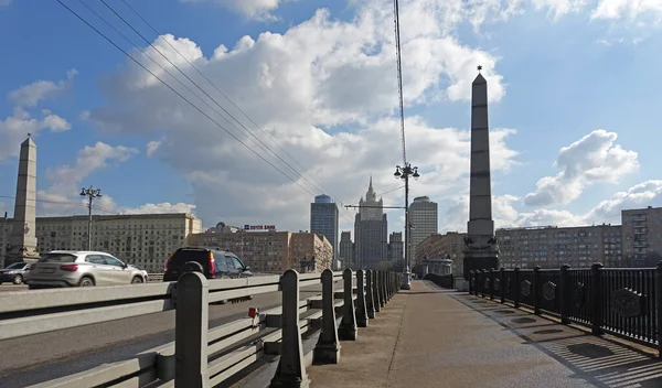 Бородинский мост в Москве — стоковое фото