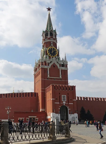 Kremlins Spasskaya Kulesi, Kızıl Meydan, Kremlin çanları