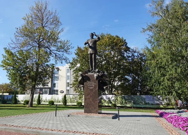 Tambov Rusia Septiembre 2020 Monumento Teniente General Khalilov Tambov Escultor —  Fotos de Stock